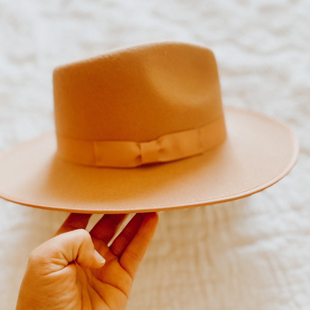 GIGI PIP Camel Felt Wide-Brim Hat - Picture 2 of 3